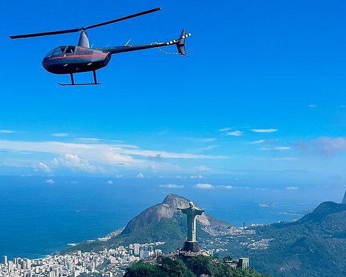 Voo de helicóptero no Rio de Janeiro